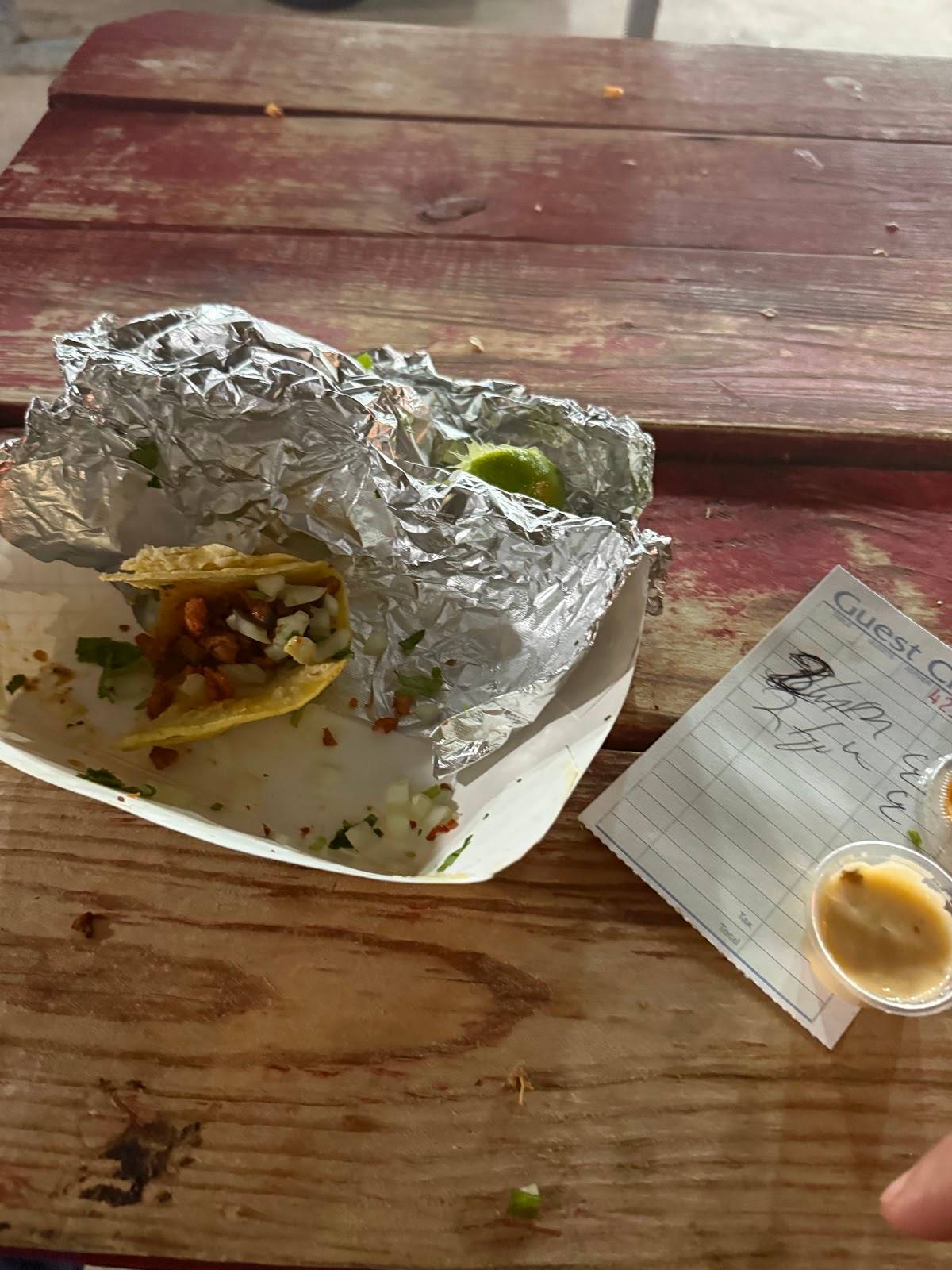Hwy 6 Tacos (Food Truck) restaurant in Houston - photo 2
