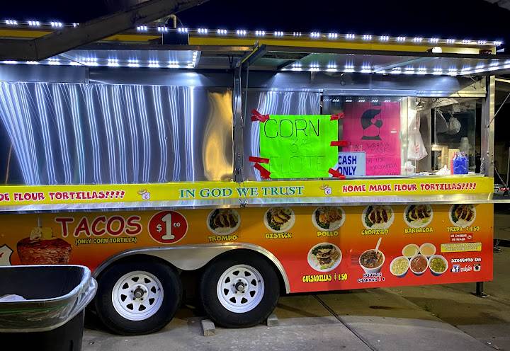 Hwy 6 Tacos (Food Truck) restaurant in Houston - photo 3
