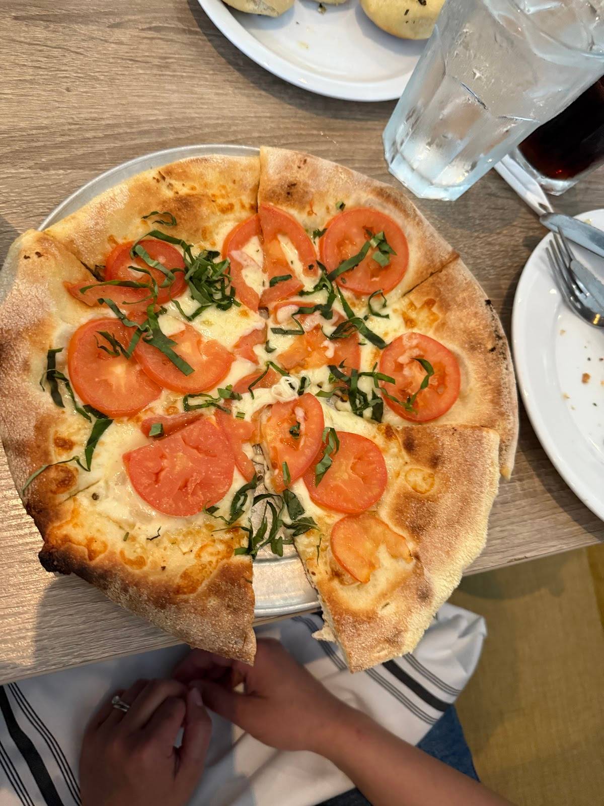 Pizza Nova restaurant in San Diego - photo 3