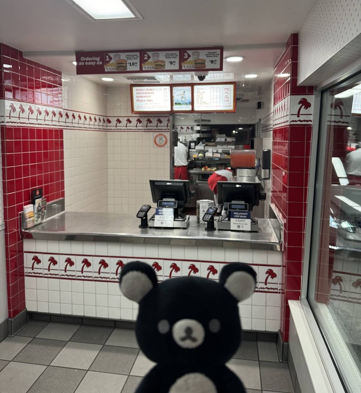 In-N-Out Burger restaurant in Garden Grove - photo 4
