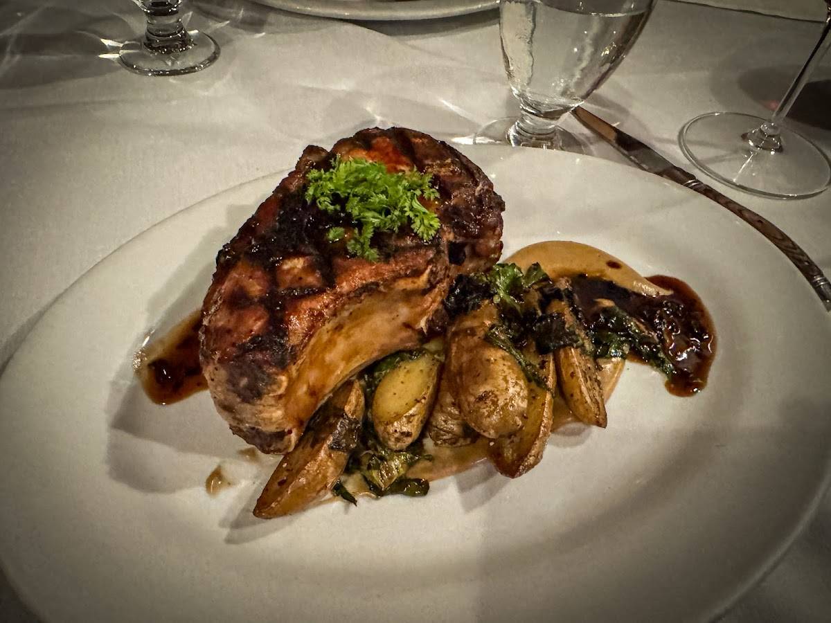 Mulvaney's B&L restaurant in Sacramento - photo 2