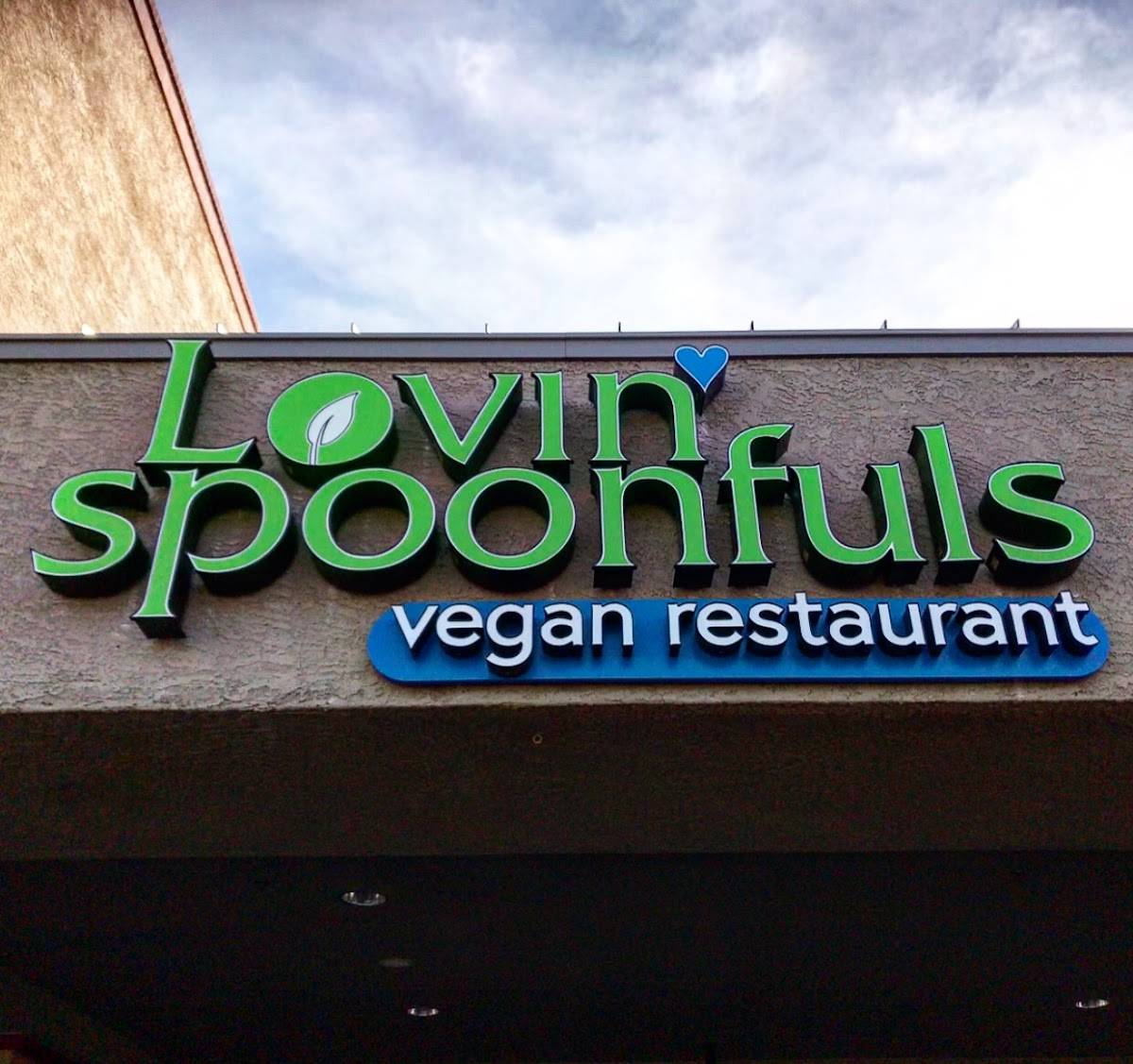 Lovin' Spoonfuls Vegan Restaurant and Bakery restaurant in Tucson - photo 3