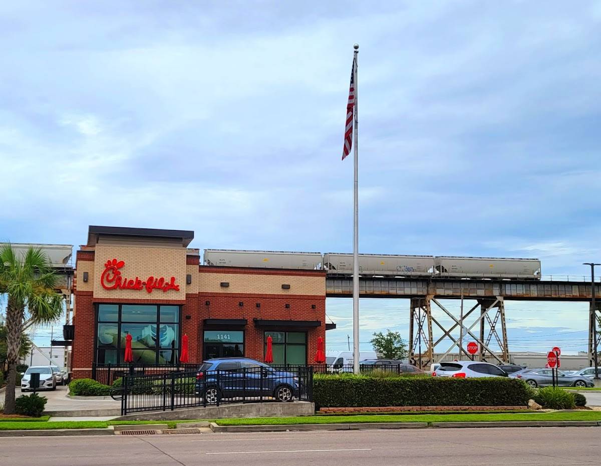 Chick-fil-A restaurant in Kenner - photo 3