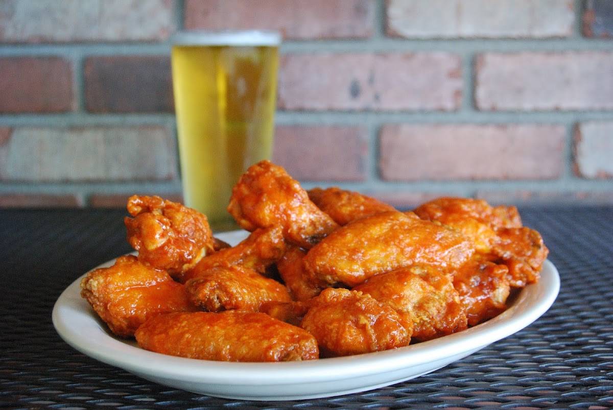 Il Primo Pizza & Wings restaurant in Phoenix - photo 2