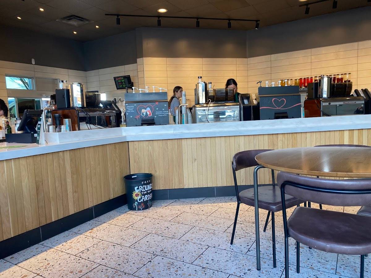 Starbucks restaurant in Reno - photo 5