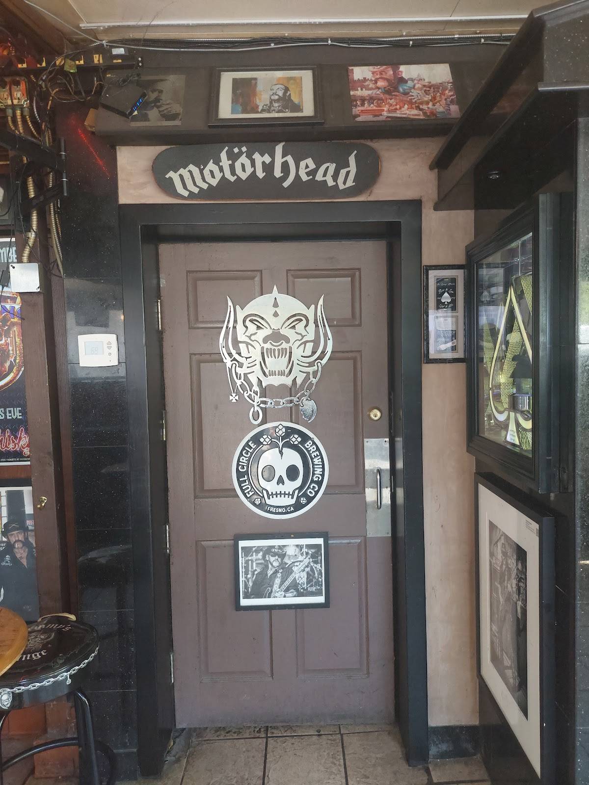 Rainbow Bar & Grill restaurant in West Hollywood - photo 5