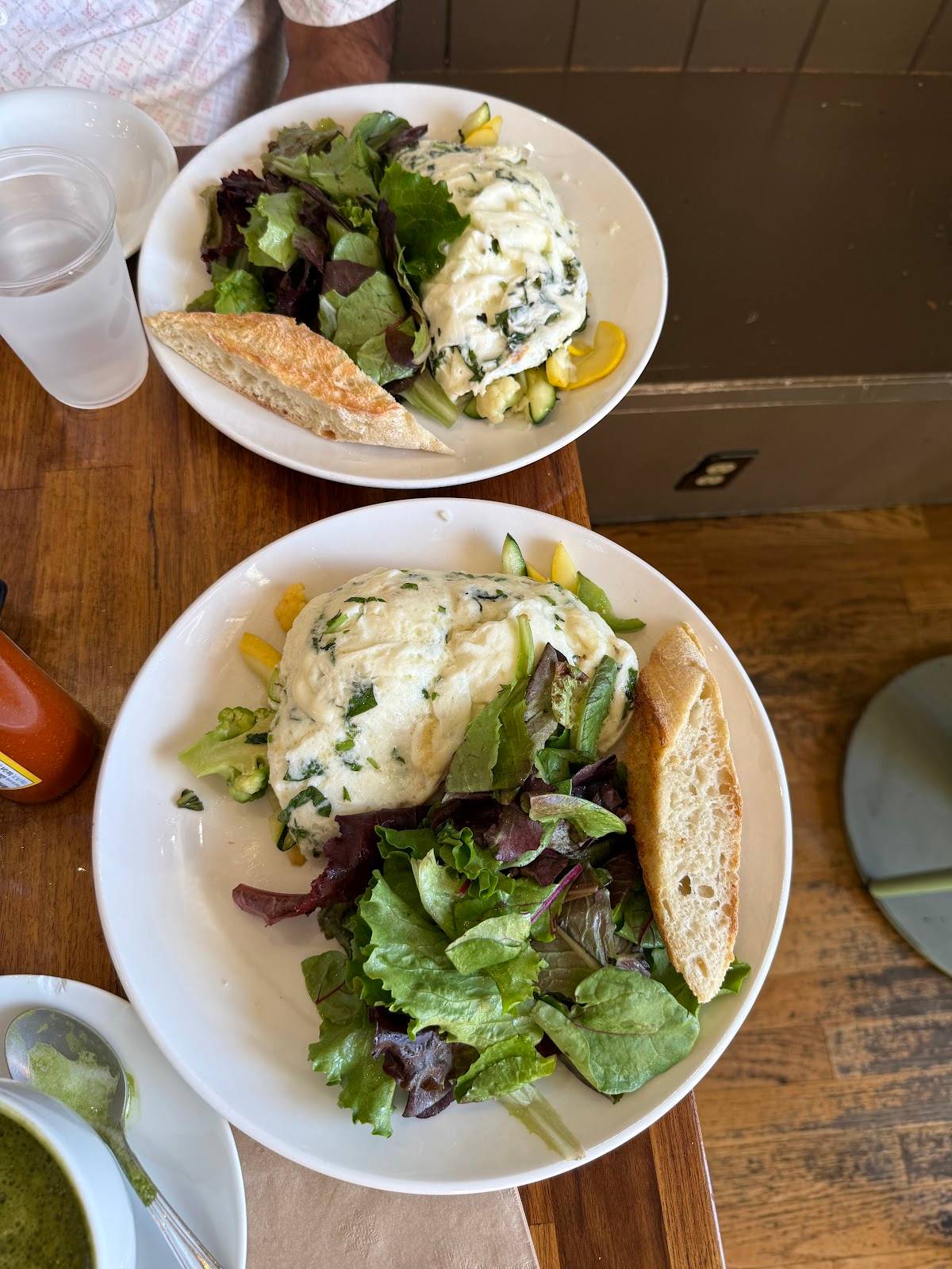 Coral Tree Cafe restaurant in Los Angeles - photo 5