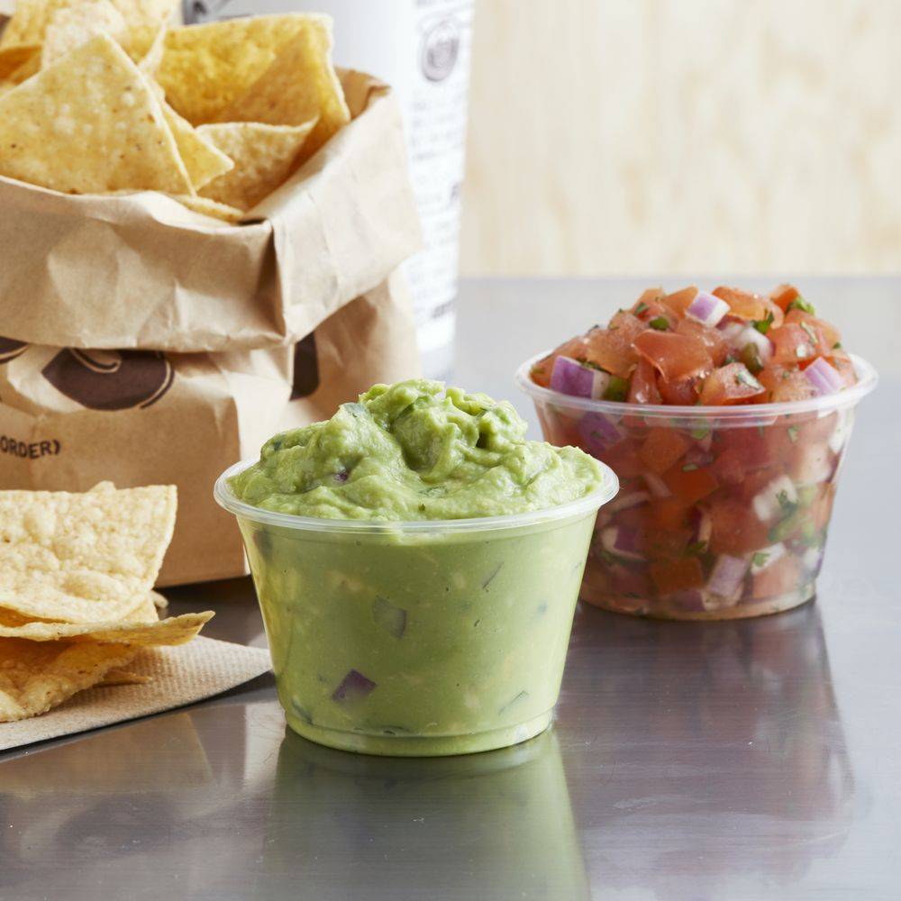 Chipotle Mexican Grill restaurant in Denver - photo 5