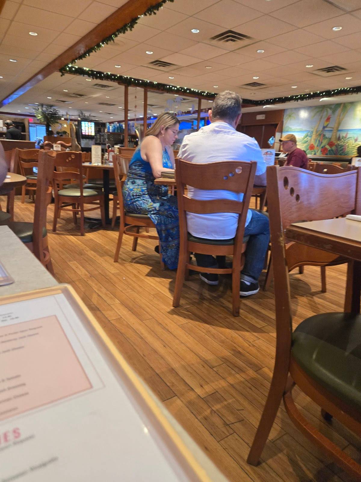 Tropicana Diner and Bakery restaurant in Elizabeth - photo 5