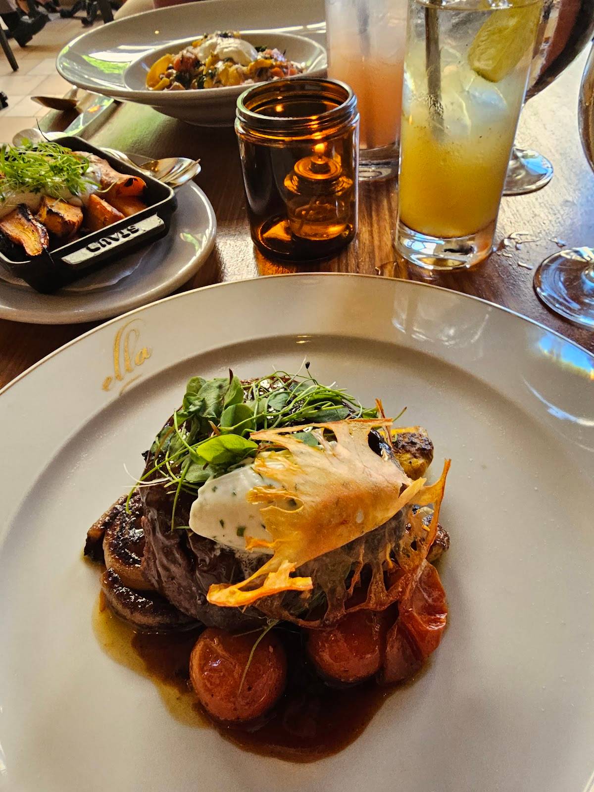 Ella Dining Room & Bar restaurant in Sacramento - photo 4