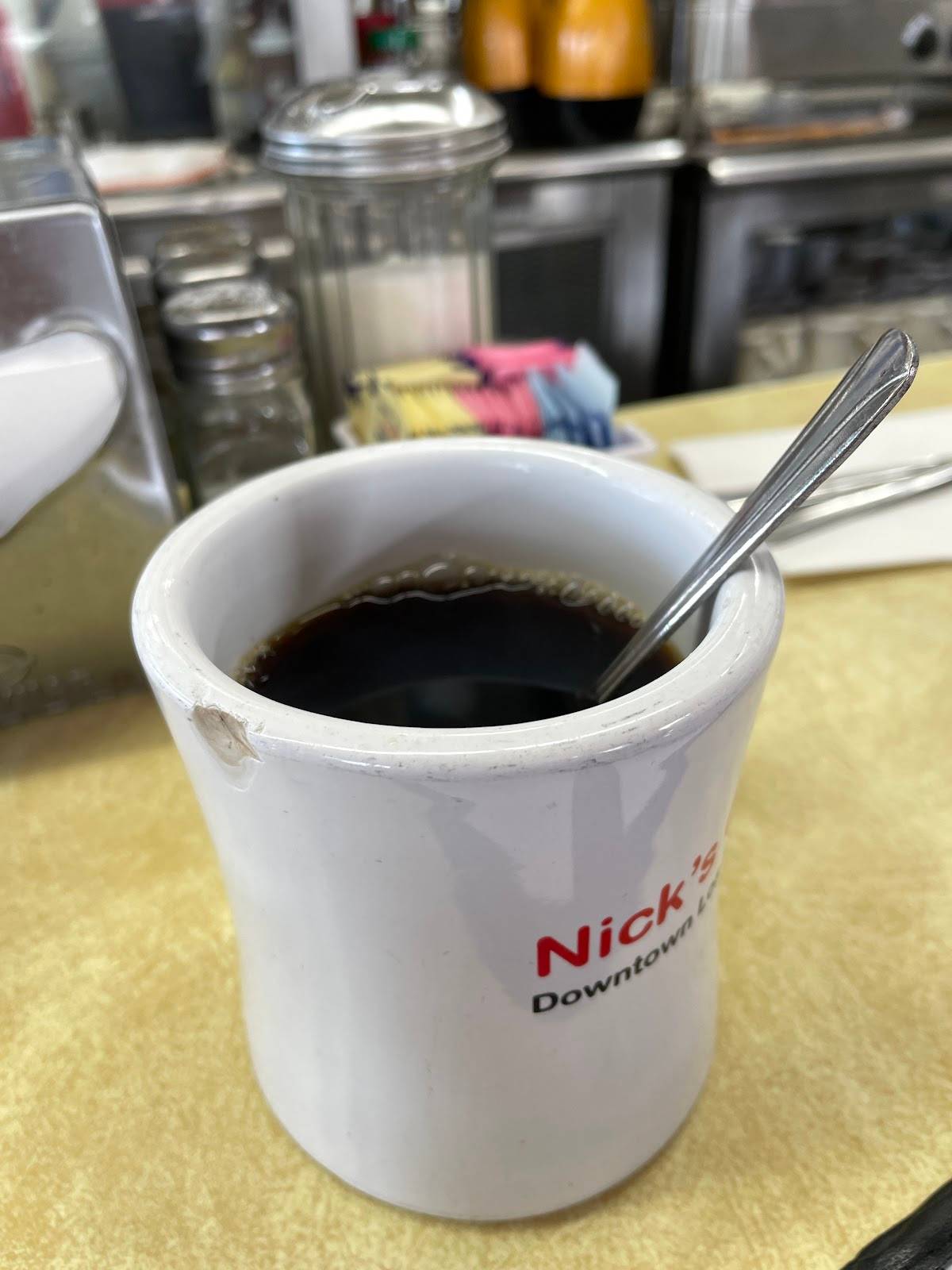 Nick's Cafe restaurant in Los Angeles - photo 4