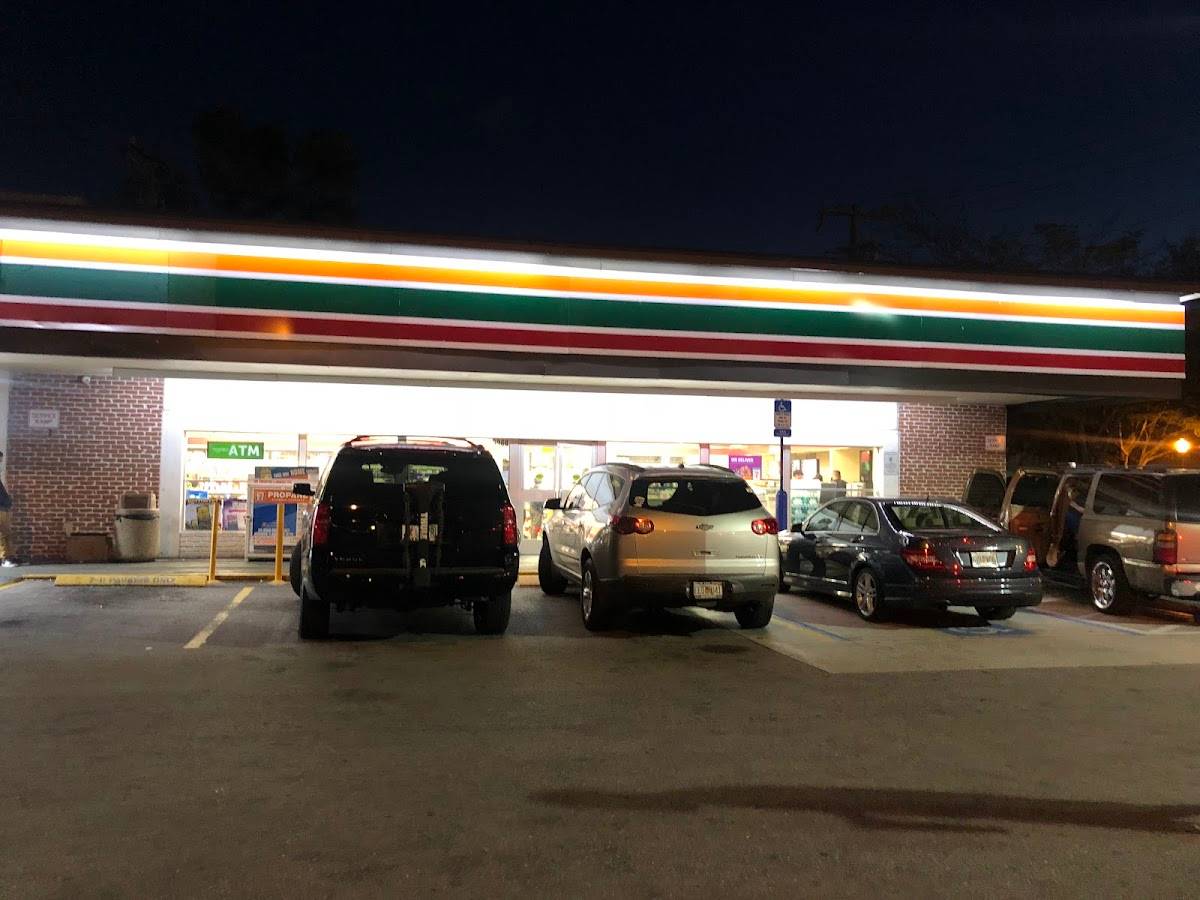 7-Eleven restaurant in Coral Gables - photo 5