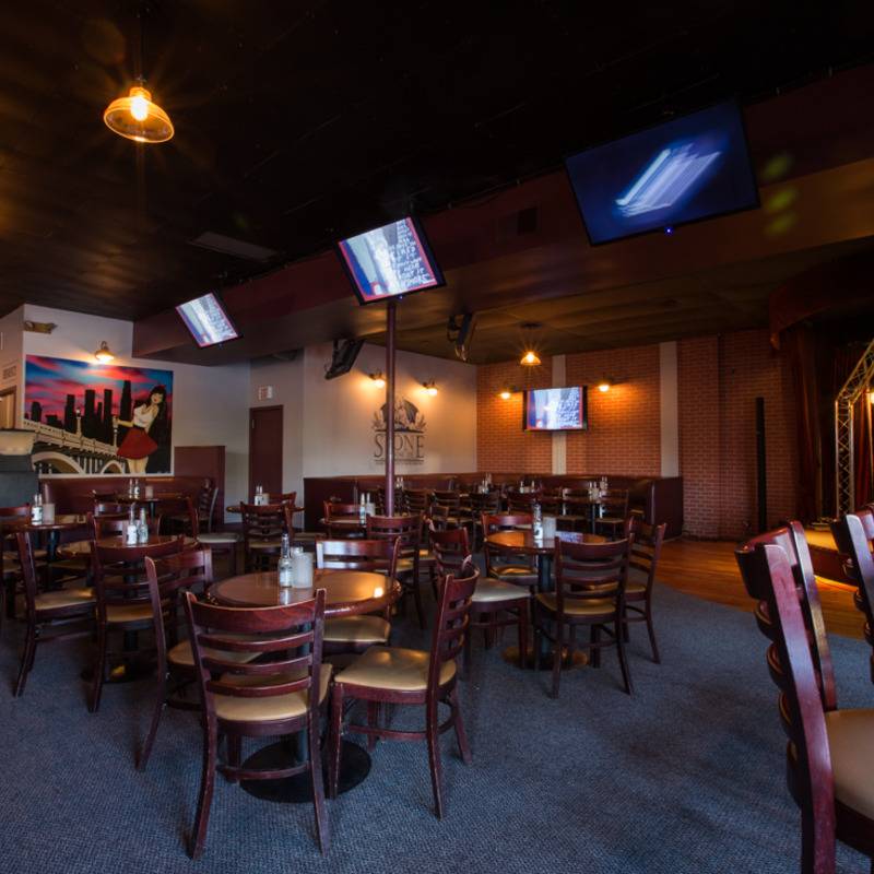 Boardwalk 11 GASTROPUB and Karaoke restaurant in Los Angeles - photo 3