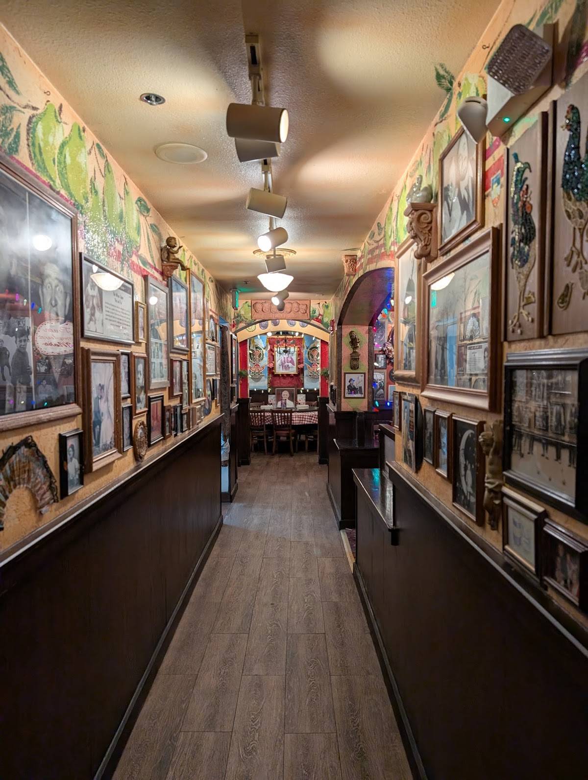 Buca di Beppo Italian Restaurant