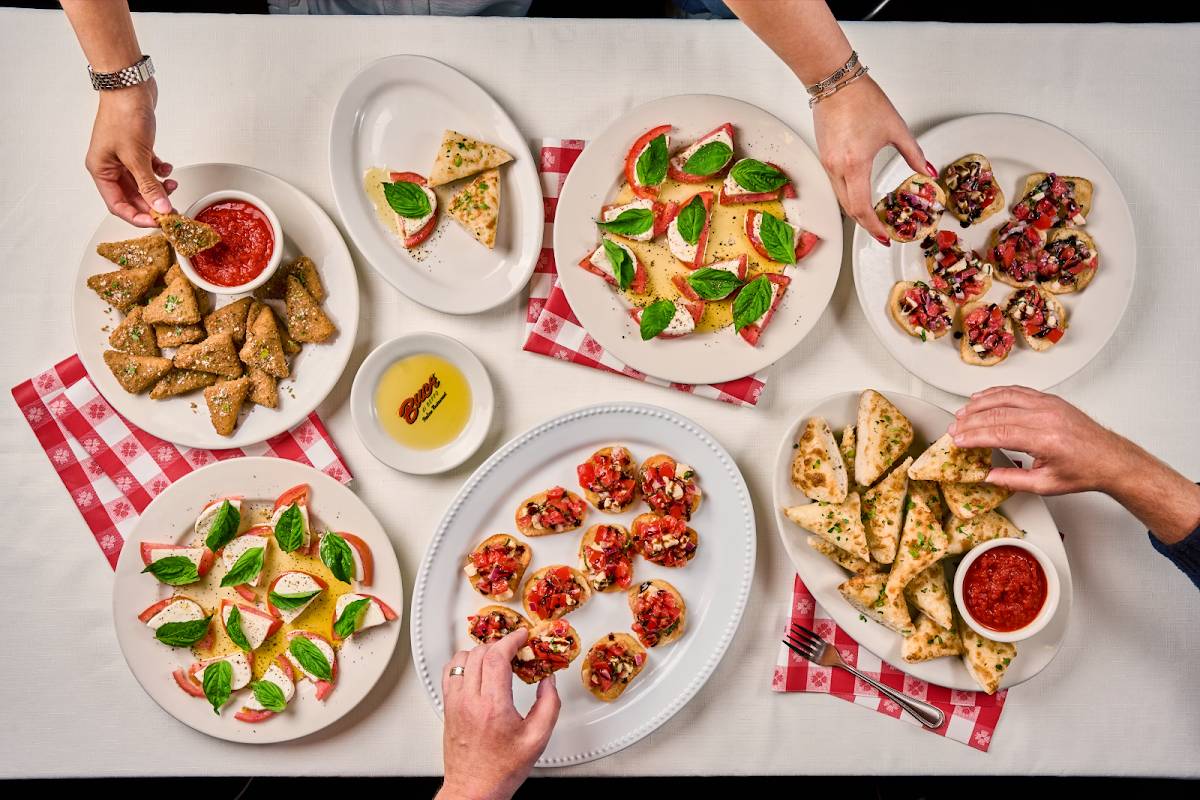 Buca di Beppo Italian Restaurant restaurant in Los Angeles County - photo 3