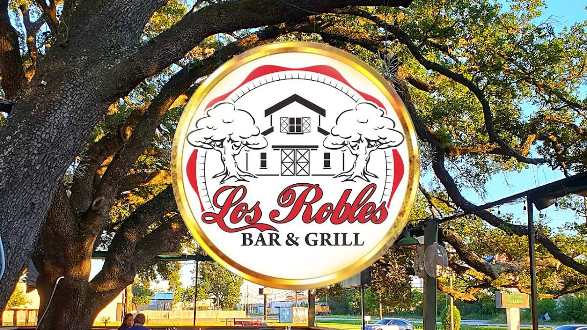 Los Robles Bar and Grill restaurant in Houston - photo 3