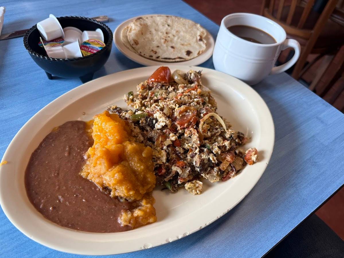 La Fonda restaurant in Sugar Land - photo 2
