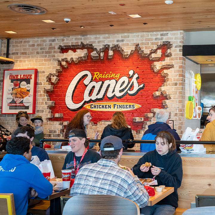 Raising Cane's Chicken Fingers restaurant in Cedar Park - photo 3