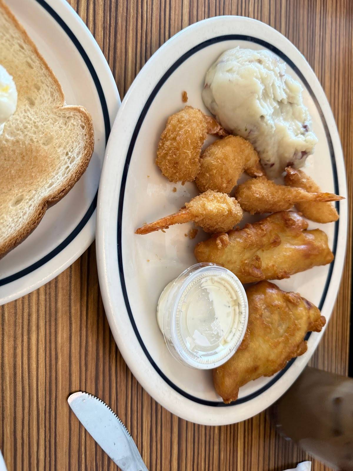 IHOP restaurant in Elizabeth - photo 5