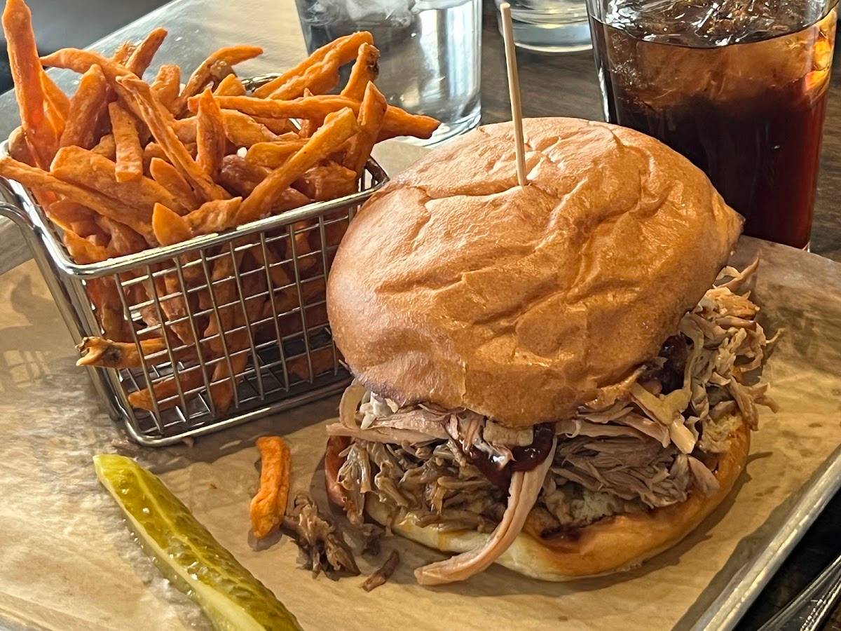 Phantom Canyon Brewing Company restaurant in Colorado Springs - photo 4