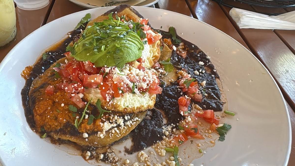 E.R. Bradley's Saloon restaurant in West Palm Beach - photo 3