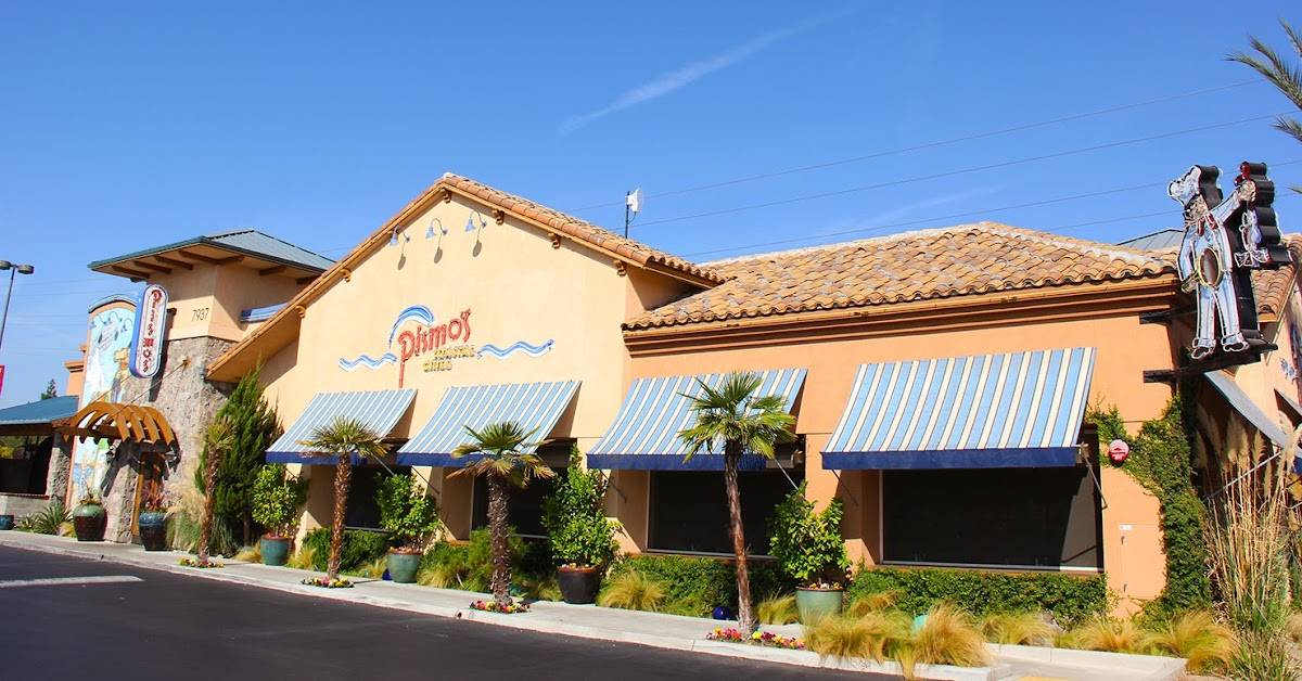 Pismo's Coastal Grill restaurant in Fresno - photo 4