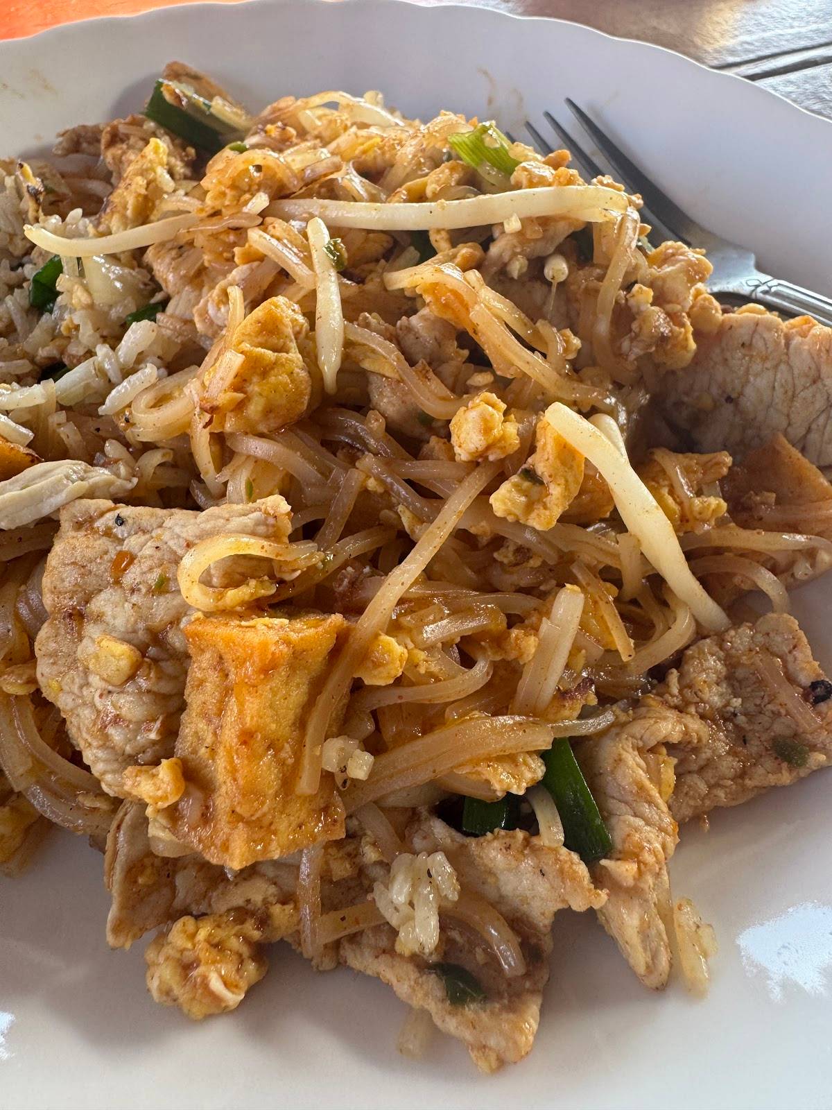 Barn Thai restaurant in Sunnyvale - photo 2