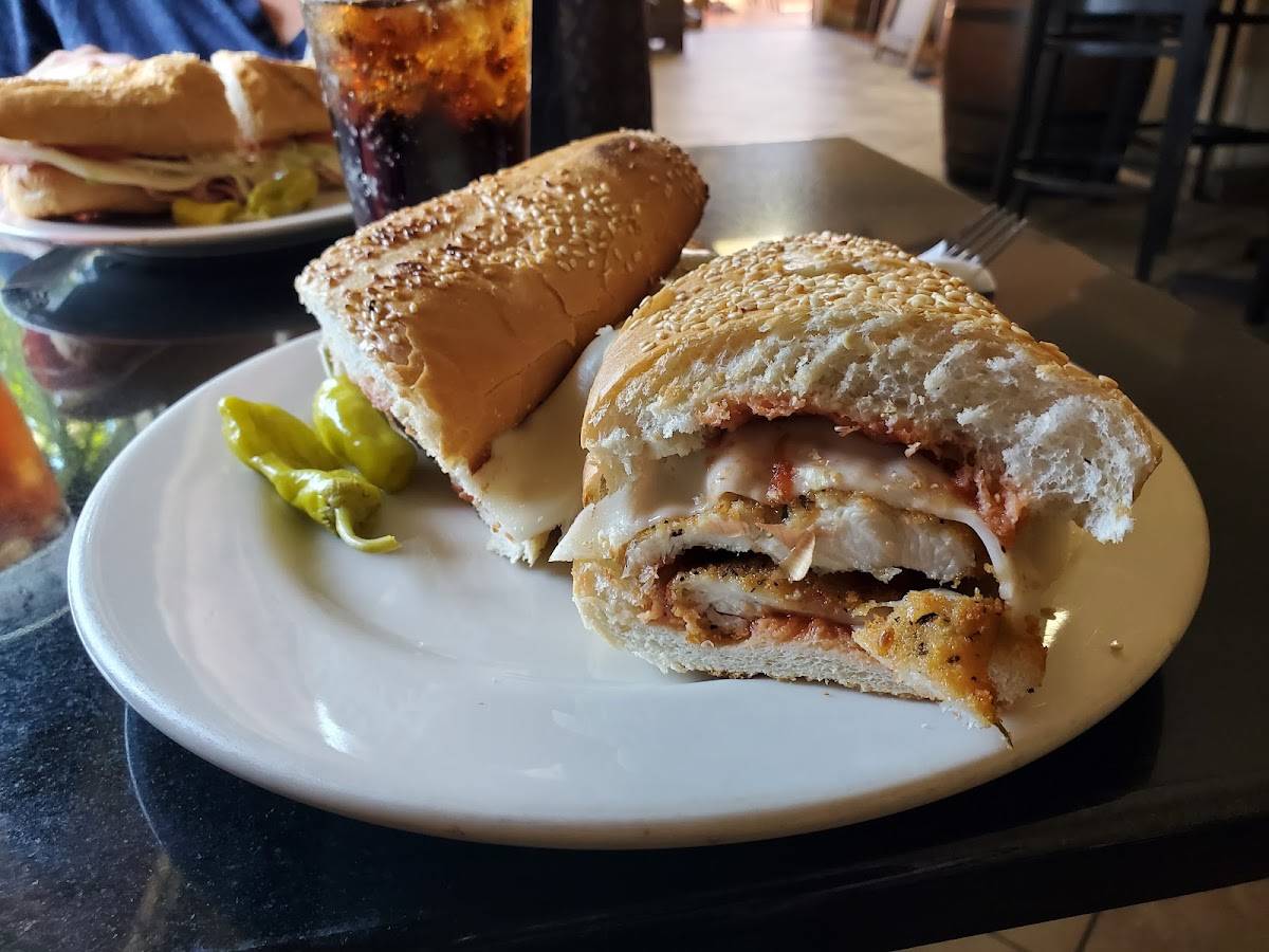 Sardina's Italian Restaurant and Bar restaurant in San Diego - photo 2