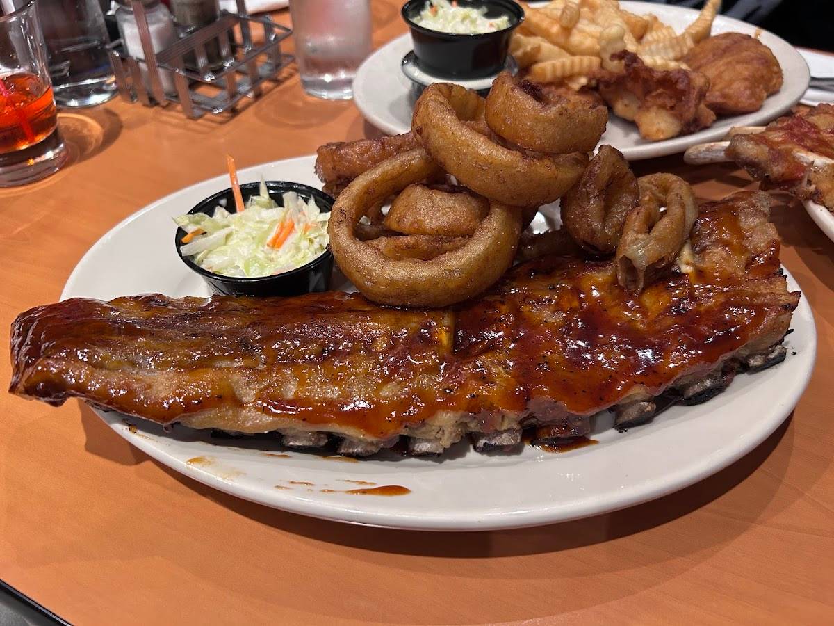 Twin Anchors Restaurant & Tavern restaurant in Chicago - photo 4