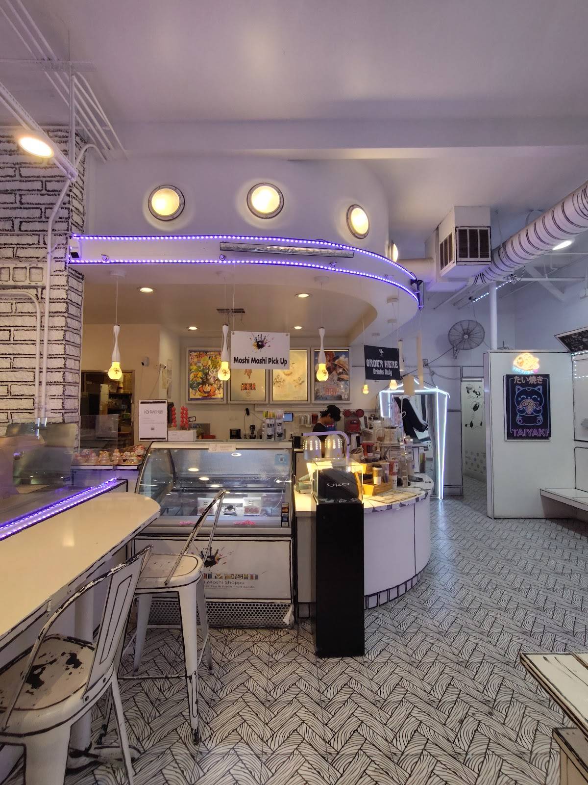 OKO Cafe restaurant in Gardena - photo 3