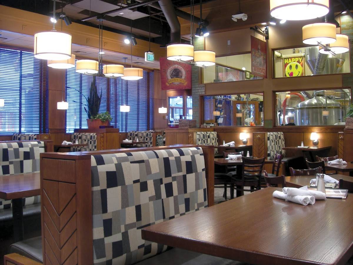 Rock Bottom Restaurant & Brewery