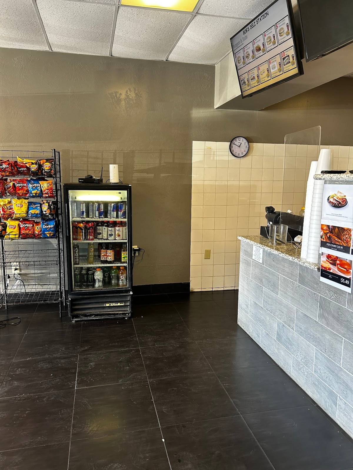 Bob's Deli Station restaurant in Houston - photo 3