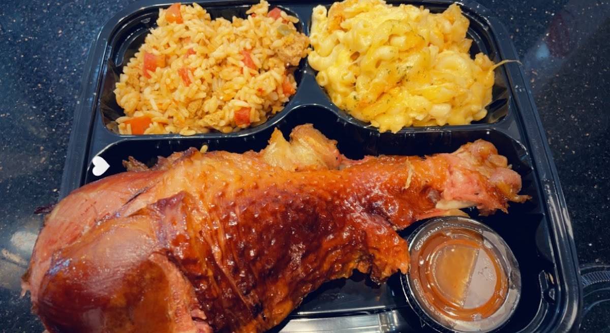 Truth Soul Food Factory Az restaurant in Phoenix - photo 4