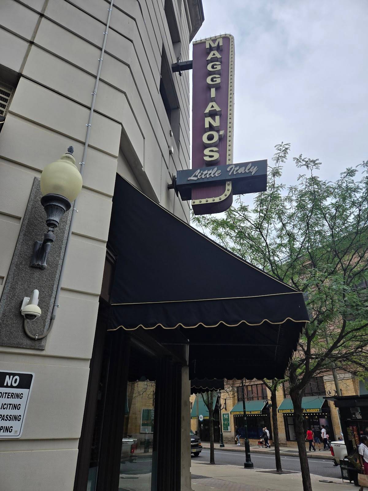 Maggiano's Little Italy restaurant in Philadelphia - photo 5