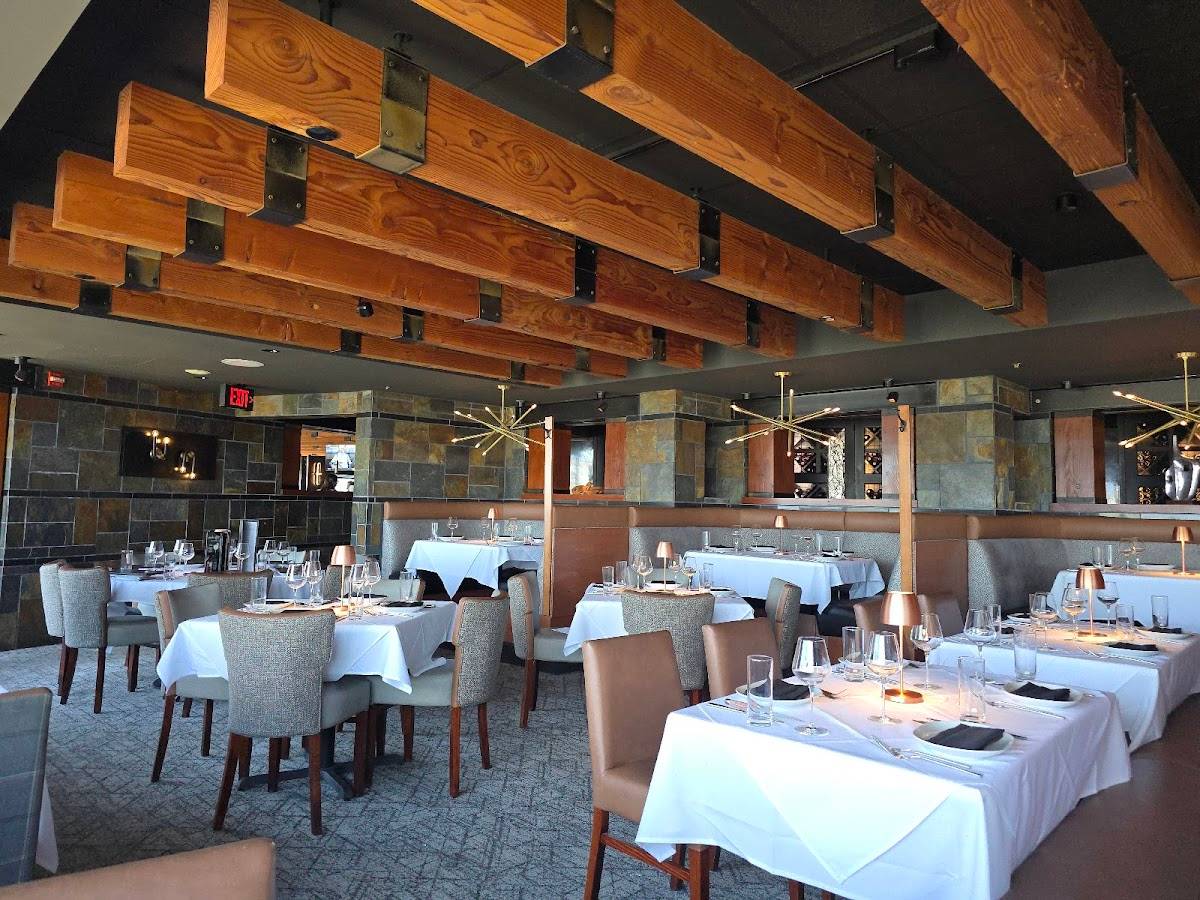Portland City Grill restaurant in Portland - photo 5