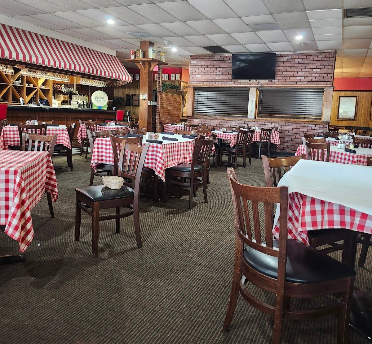 Lasagna House III- Westheimer restaurant in Houston - photo 3