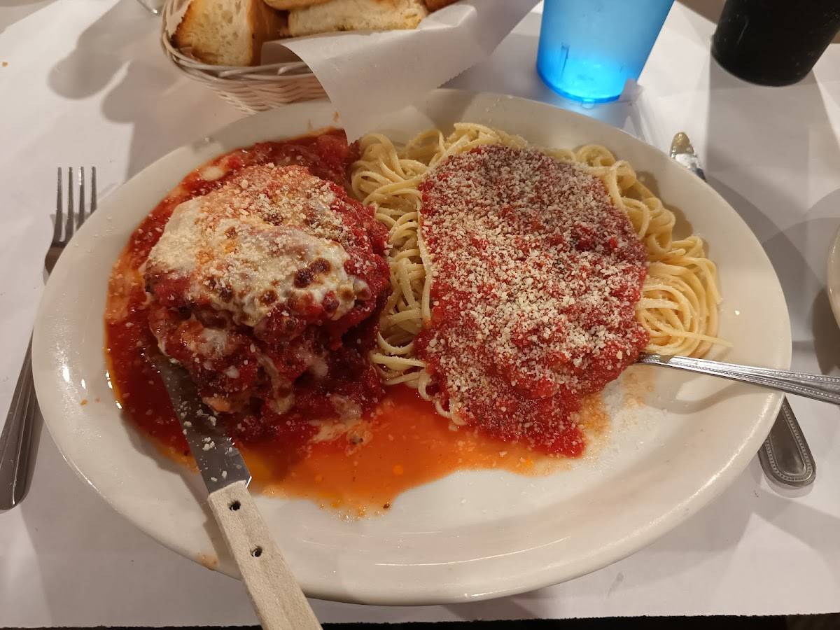 Lasagna House III- Westheimer restaurant in Houston - photo 5