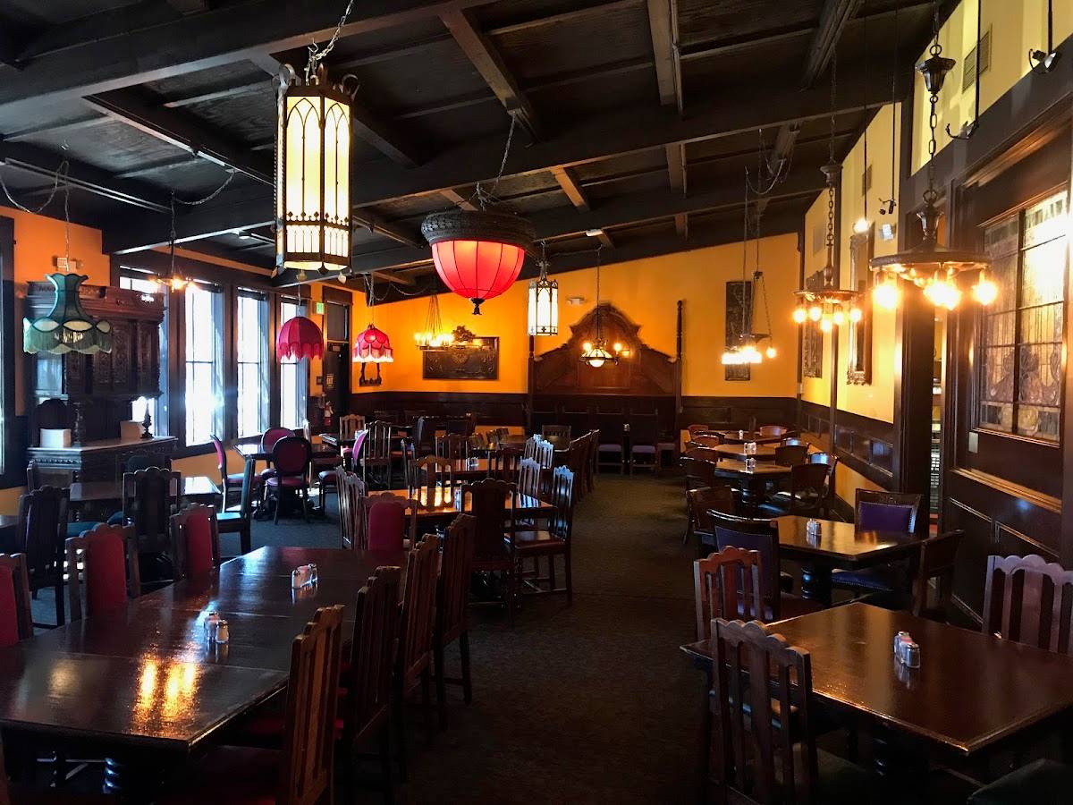 The Old Spaghetti Factory restaurant in Rancho Cucamonga - photo 4