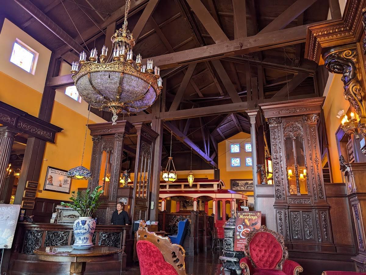 The Old Spaghetti Factory restaurant in Rancho Cucamonga - photo 5