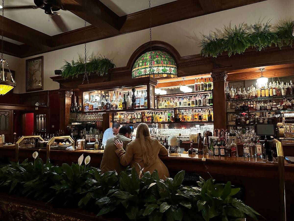 The Vintage Press Restaurante restaurant in Visalia - photo 4