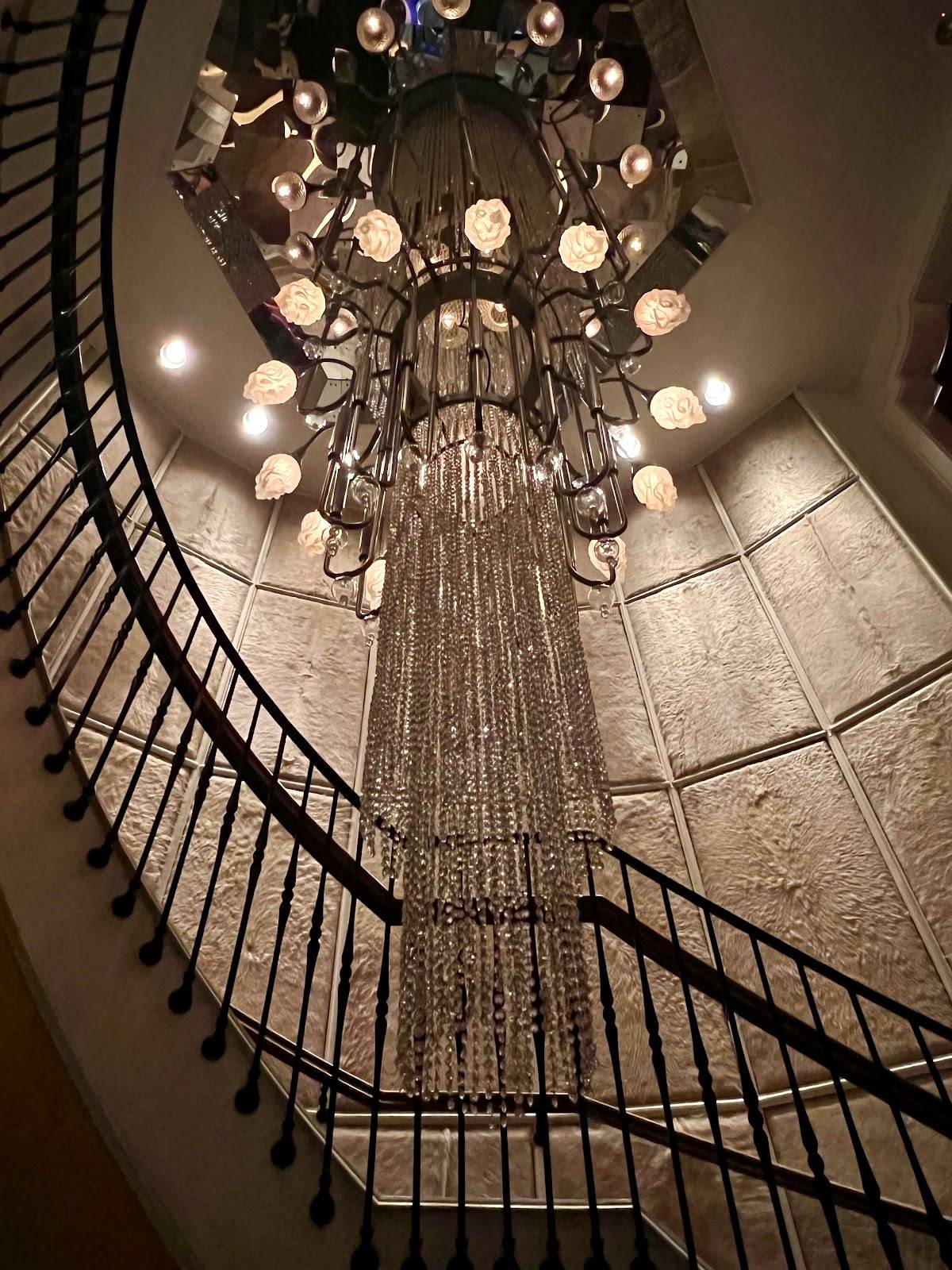 Beauty & Essex restaurant in New York - photo 3