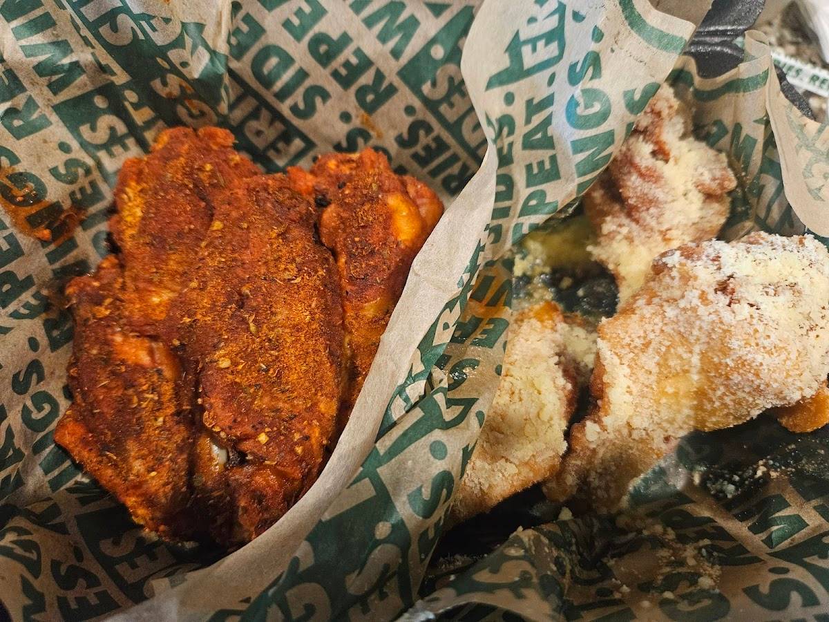 Wingstop restaurant in Richmond - photo 4
