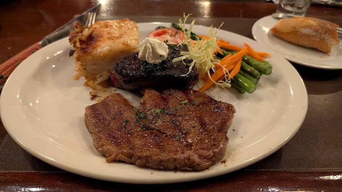 Harris' Restaurant - The San Francisco Steakhouse restaurant in San Francisco - photo 5