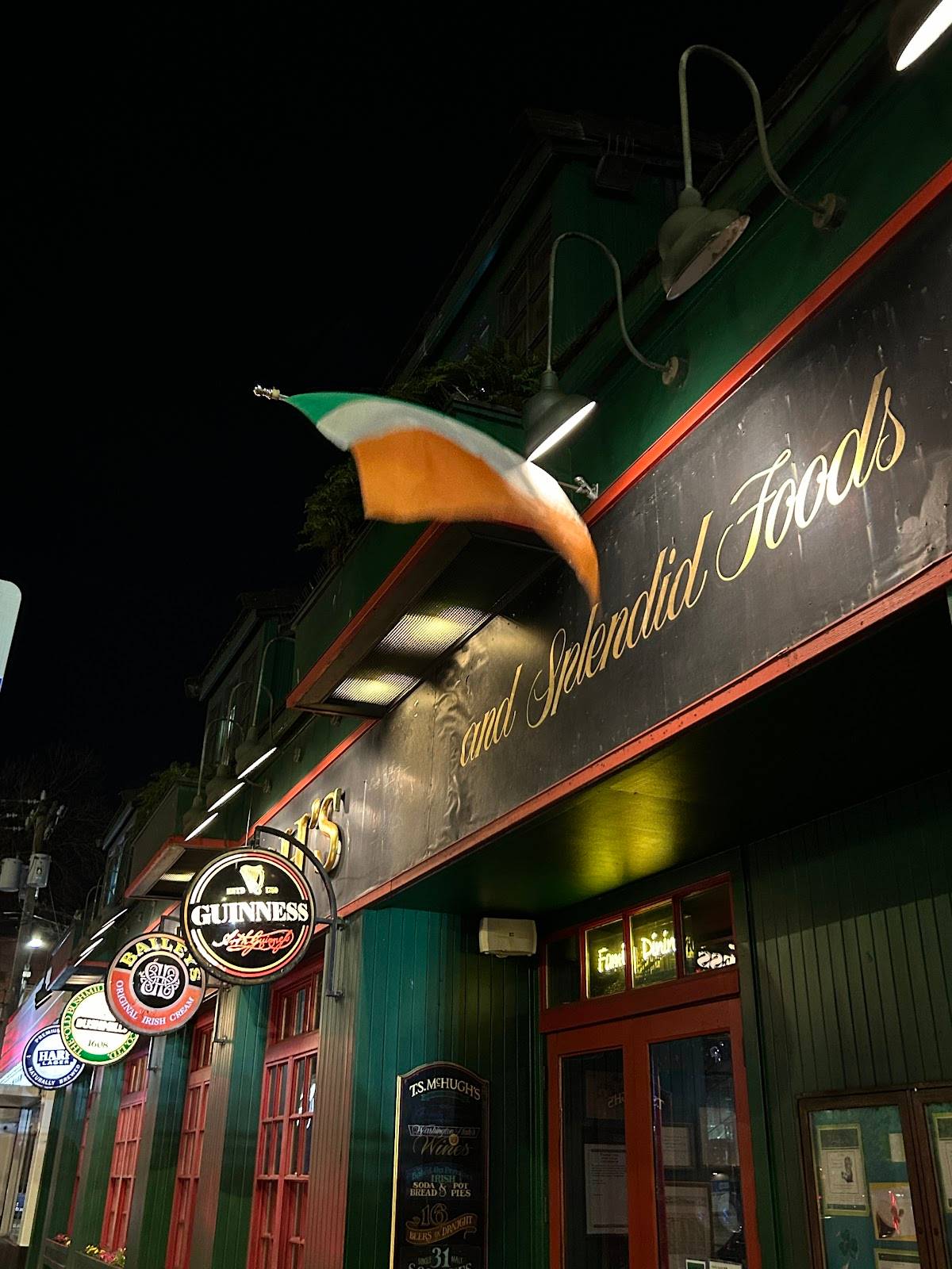 T.S. McHugh's restaurant in Seattle - photo 4