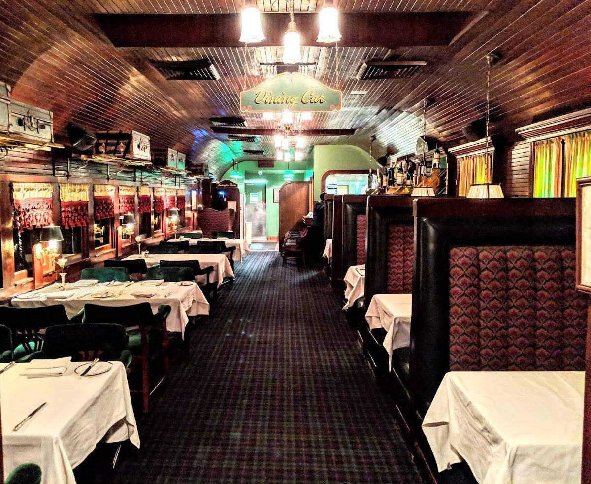 Pacific Dining Car restaurant in Los Angeles - photo 4