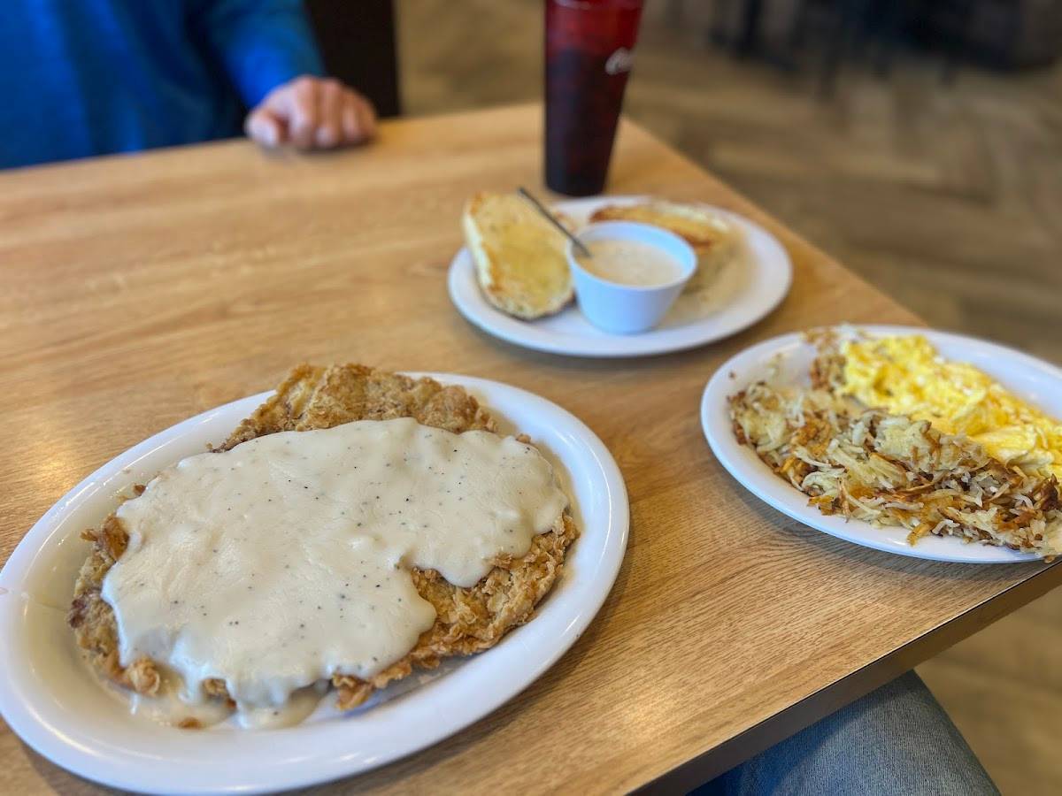 Kelley's Country Cookin' restaurant in Pasadena - photo 3