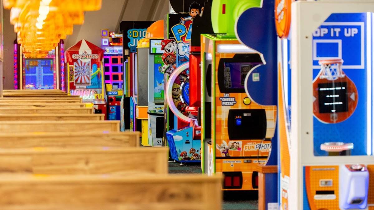 Chuck E. Cheese restaurant in Garden Grove - photo 3