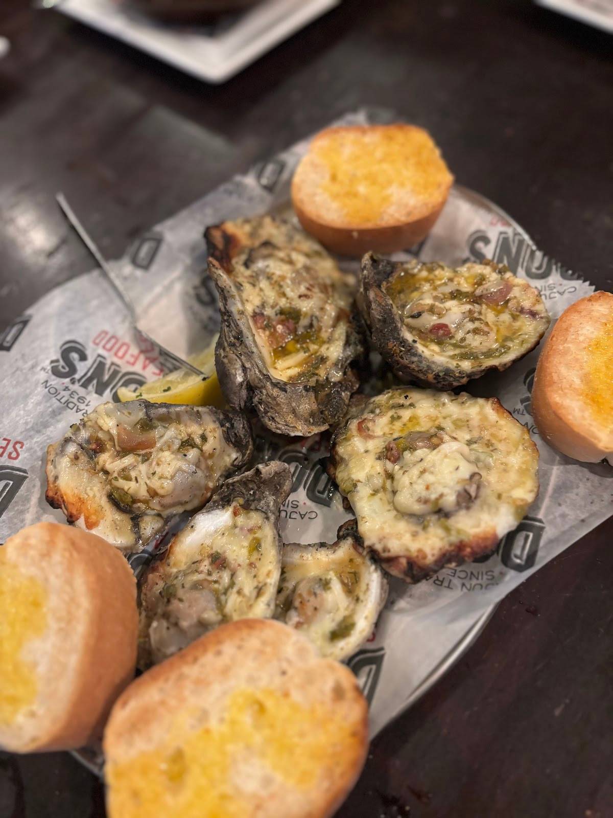 Don’s Seafood - Metairie restaurant in Metairie - photo 5