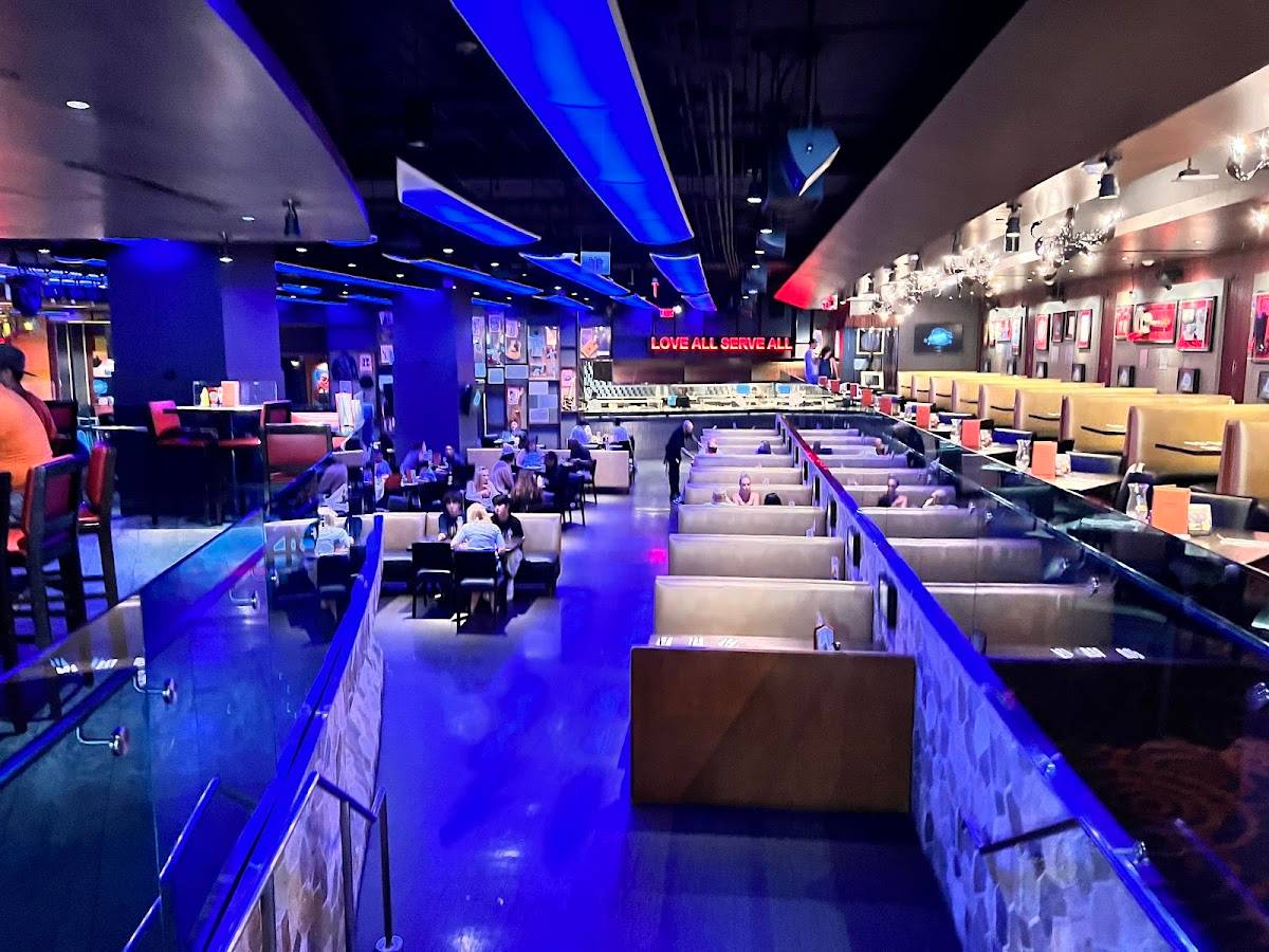 Hard Rock Cafe restaurant in Los Angeles - photo 3