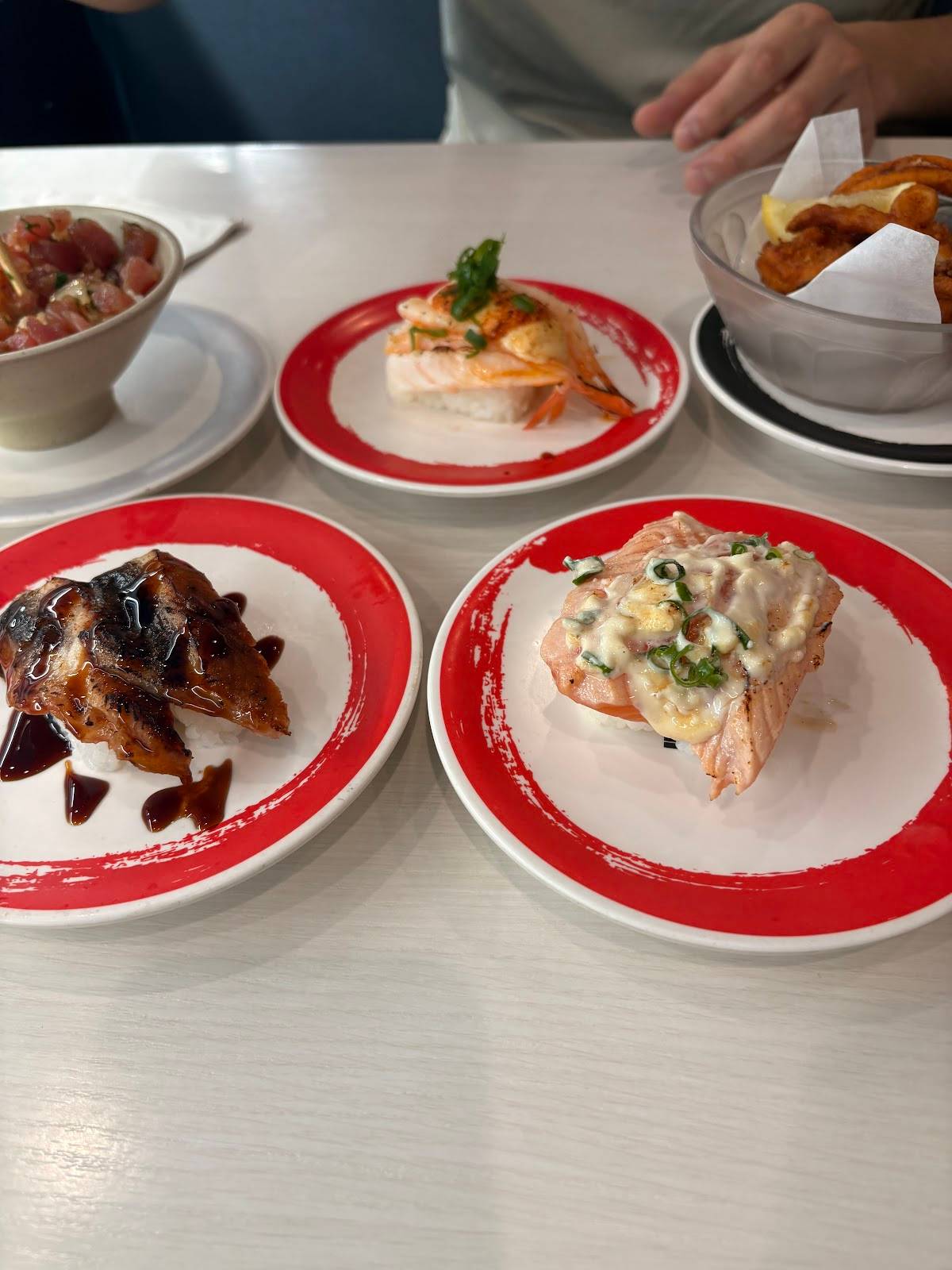 Genki Sushi restaurant in Honolulu - photo 4